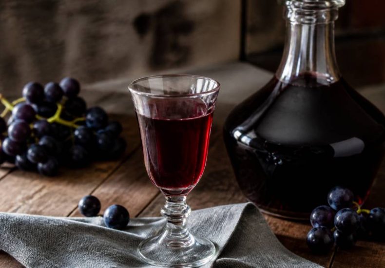 Ratafia de bourgogne : tout savoir sur cet apéritif bourguignon