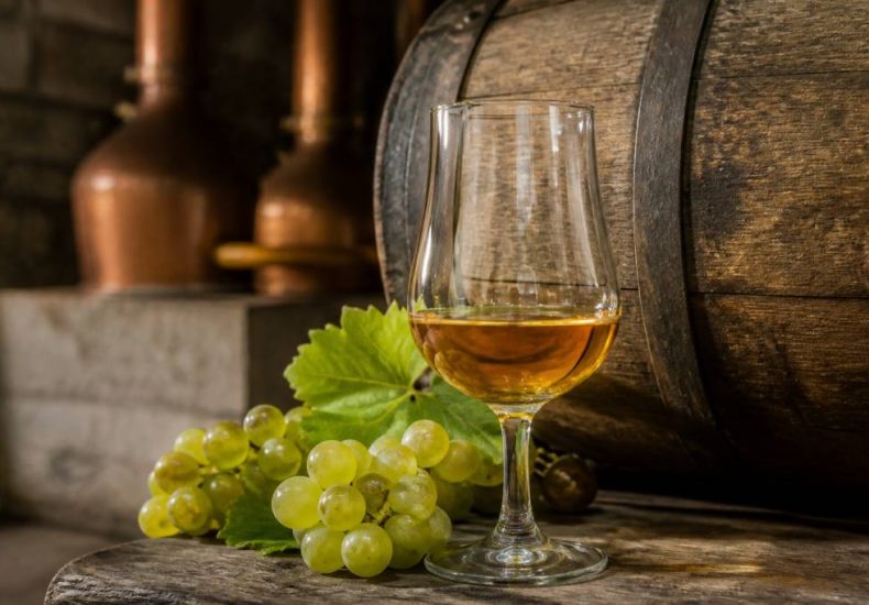 Marc de bourgogne : tout savoir sur ce spiritueux de raisin ਬ