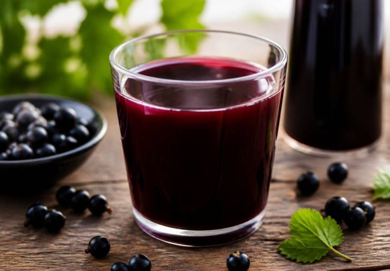 Mêlé cassis : recette, histoire et conseils pour le préparer chez soi