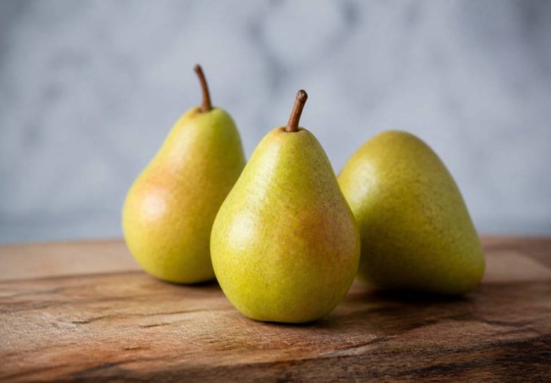 Poire bouteille : comment la choisir et l’utiliser en cocktail