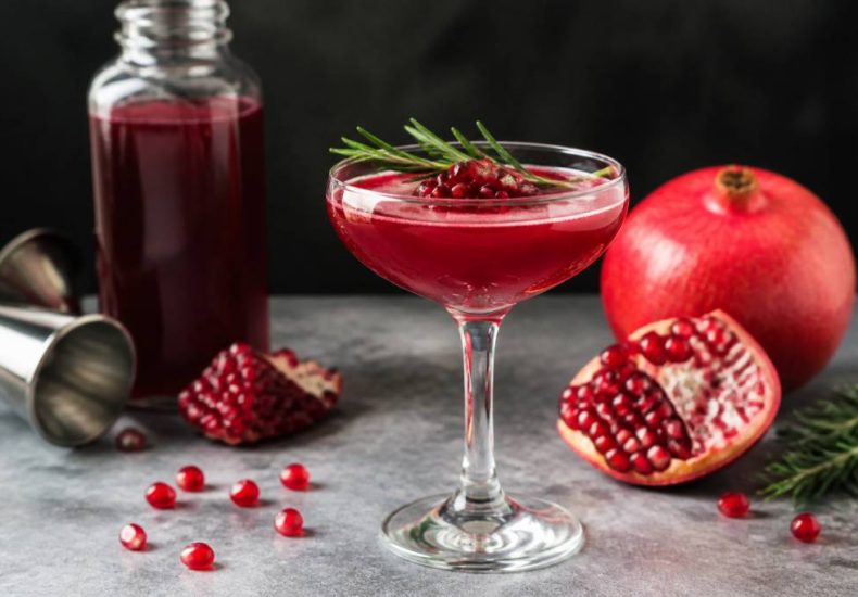 Liqueur de grenade : comment la choisir et l’utiliser en cocktails