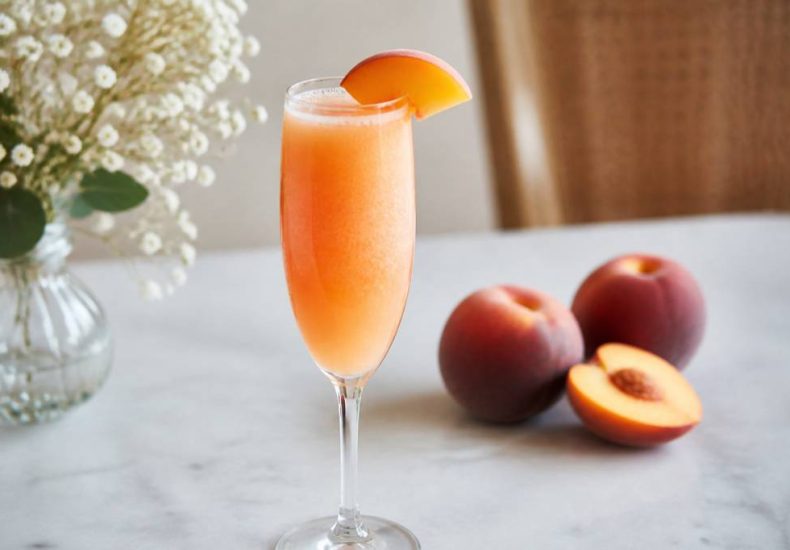 Bellini cocktail : recette, histoire et astuces pour le réussir à la perfection
