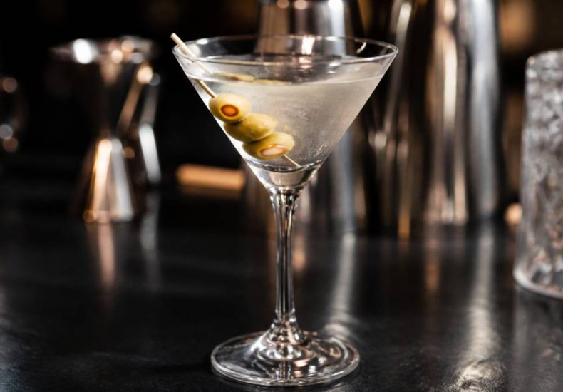 Drink a martini : la recette parfaite et les secrets d’un grand classique